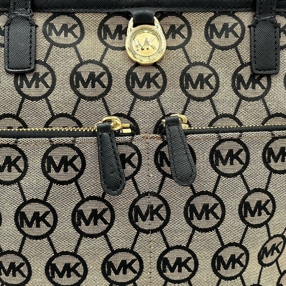 Authentic Michael Kors Kempton Monogram Logo Signature Tote Zip Pocket Shoulder - Picture 3 of 15